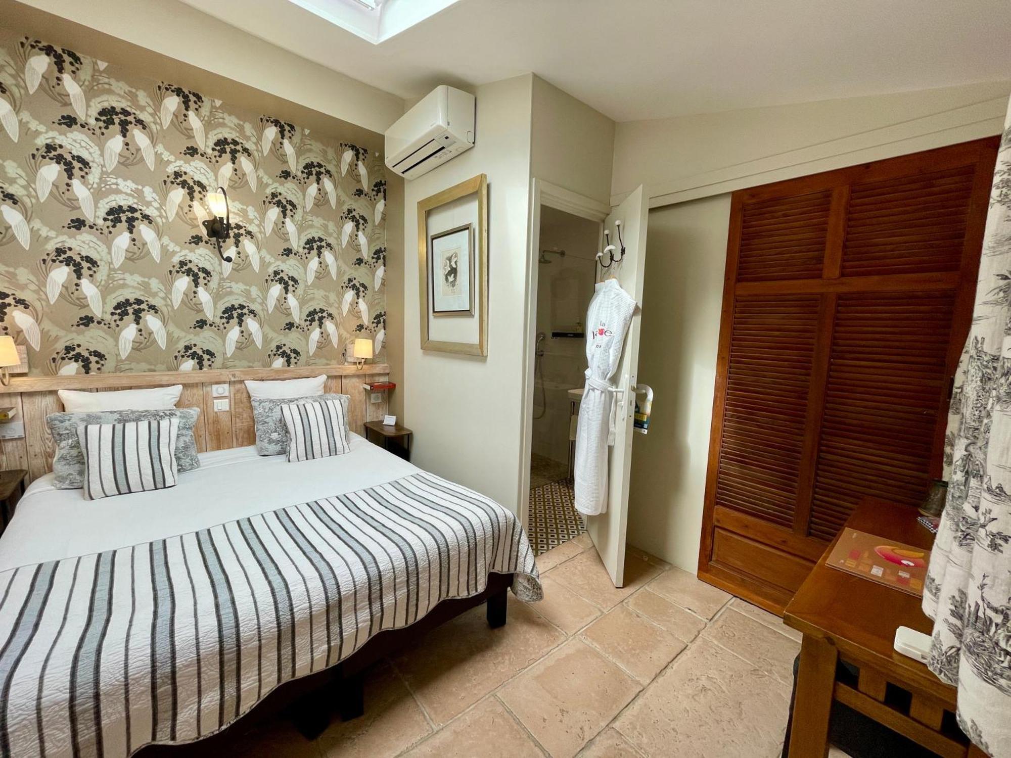Hotel La Jabotte Antibes Zimmer foto